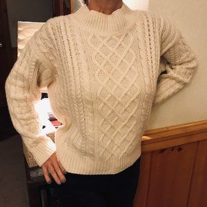 "Frame" Cashmere Soft Wool blend Sweater- Like new